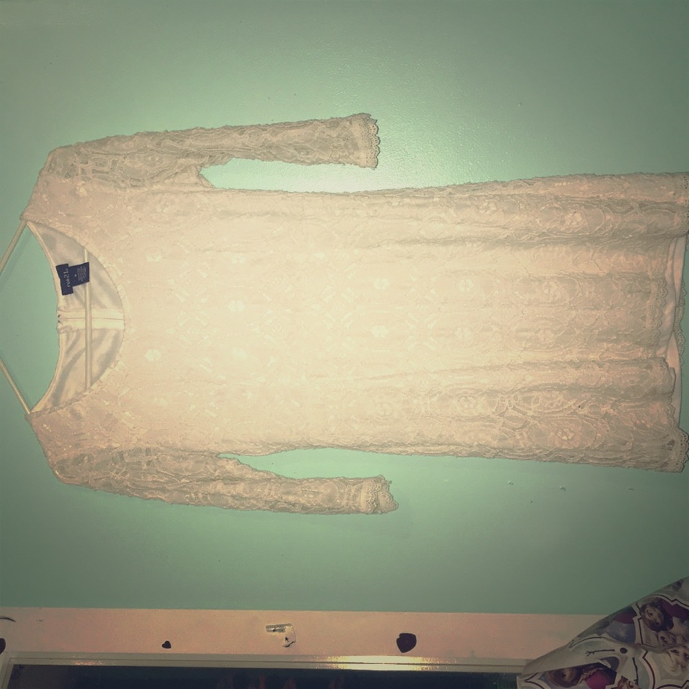 White Dress Rue 21